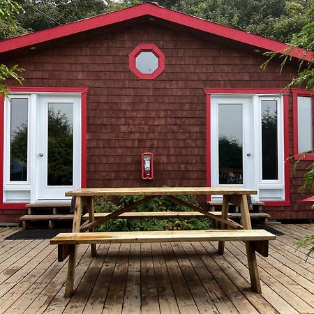 Auberge Festive Sea Shack Sainte Anne-des-Chênes المظهر الخارجي الصورة