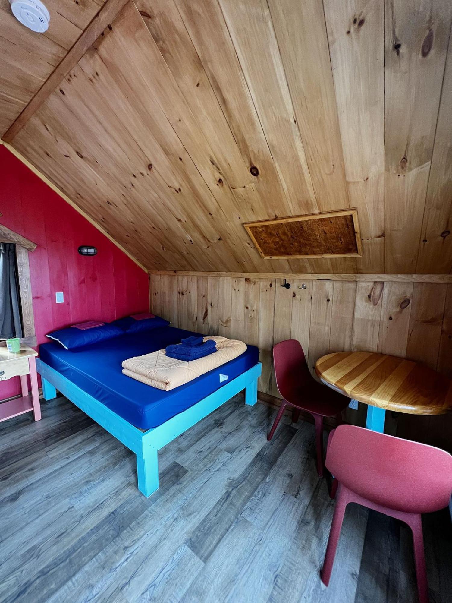 Auberge Festive Sea Shack Sainte Anne-des-Chênes المظهر الخارجي الصورة