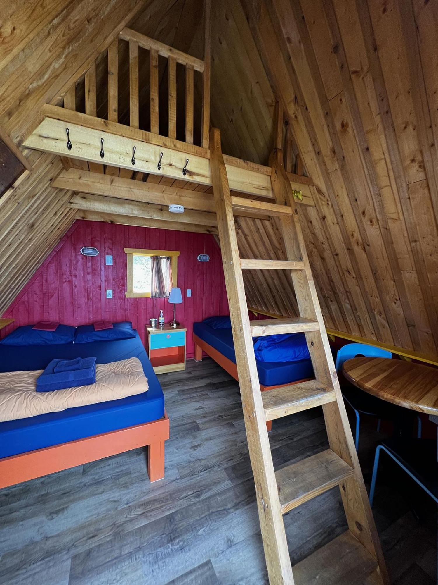 Auberge Festive Sea Shack Sainte Anne-des-Chênes المظهر الخارجي الصورة