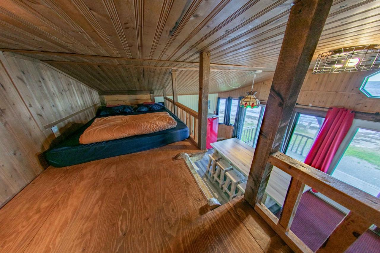 Auberge Festive Sea Shack Sainte Anne-des-Chênes المظهر الخارجي الصورة