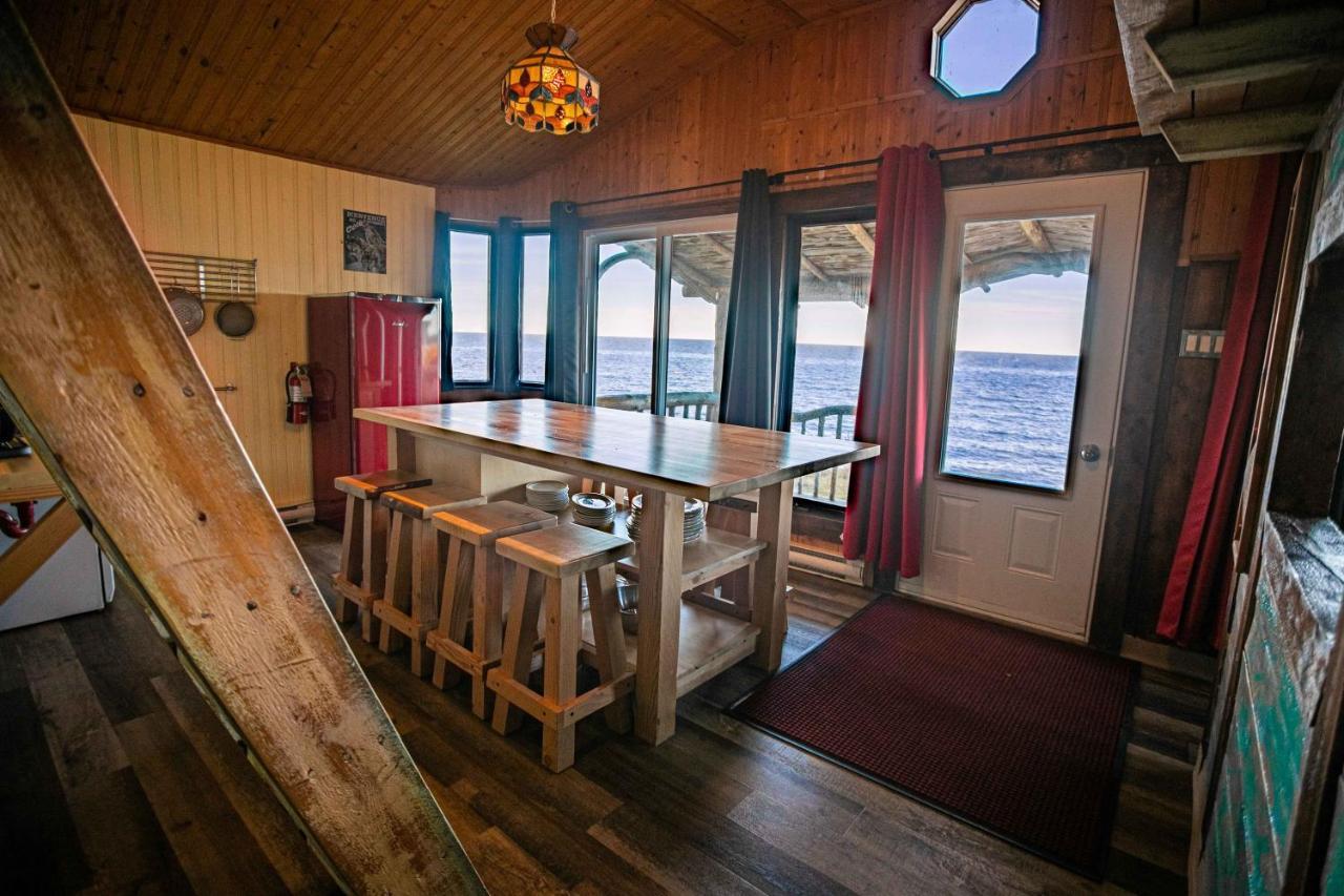 Auberge Festive Sea Shack Sainte Anne-des-Chênes المظهر الخارجي الصورة